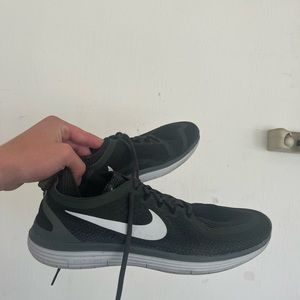 Like New Nike Shoes